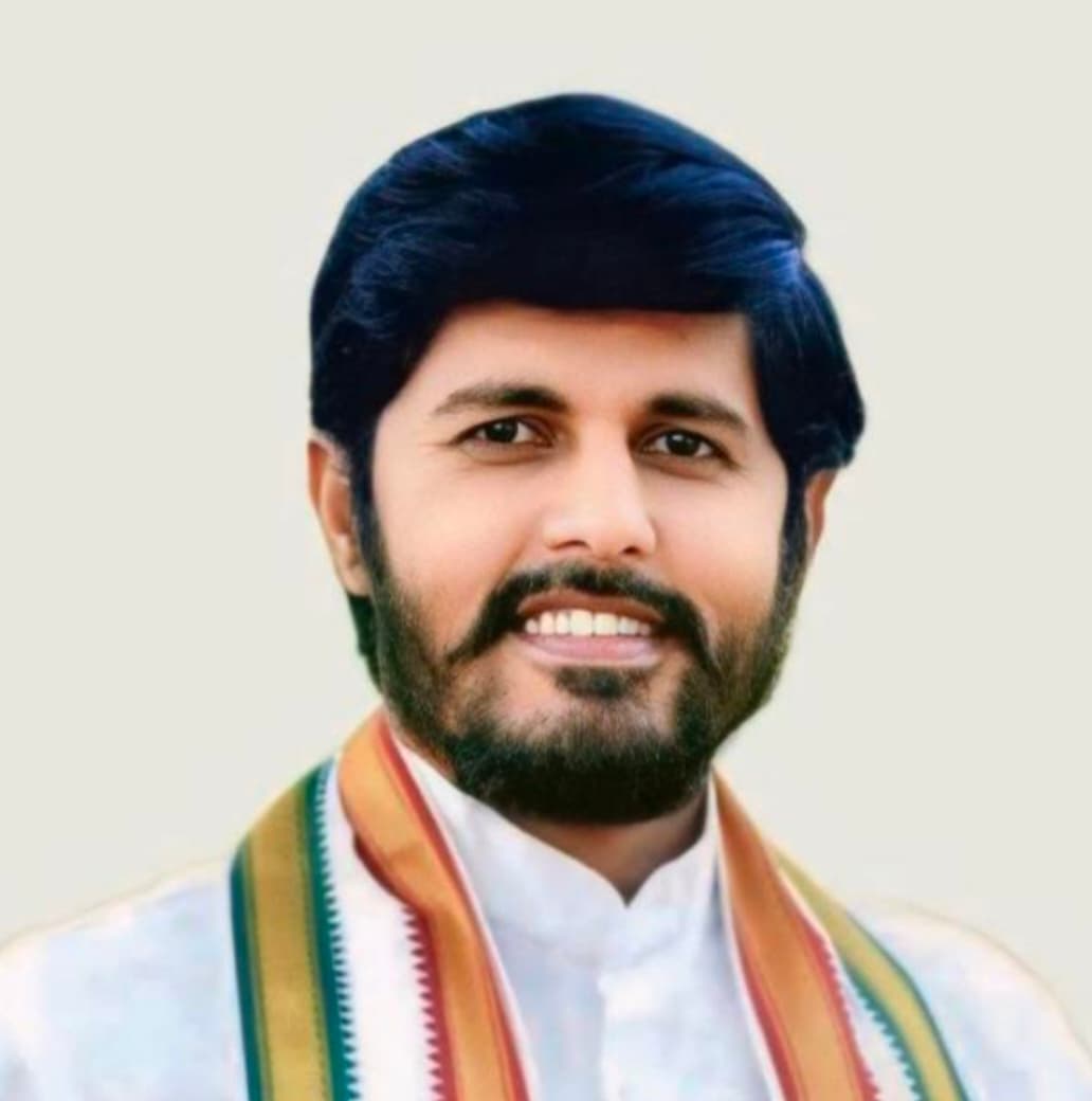 జననేతకు జన్మదిన శుభాకాంక్షలు