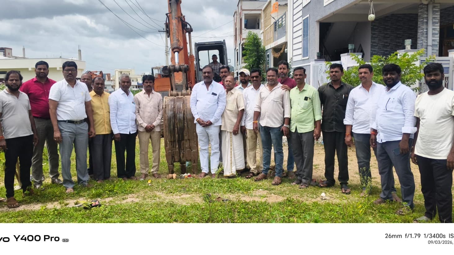 అండర్ గ్రౌండ్ డ్రైనేజీ పనులకు భూమి పూజ చేసిన కార్పొరేటర్ 